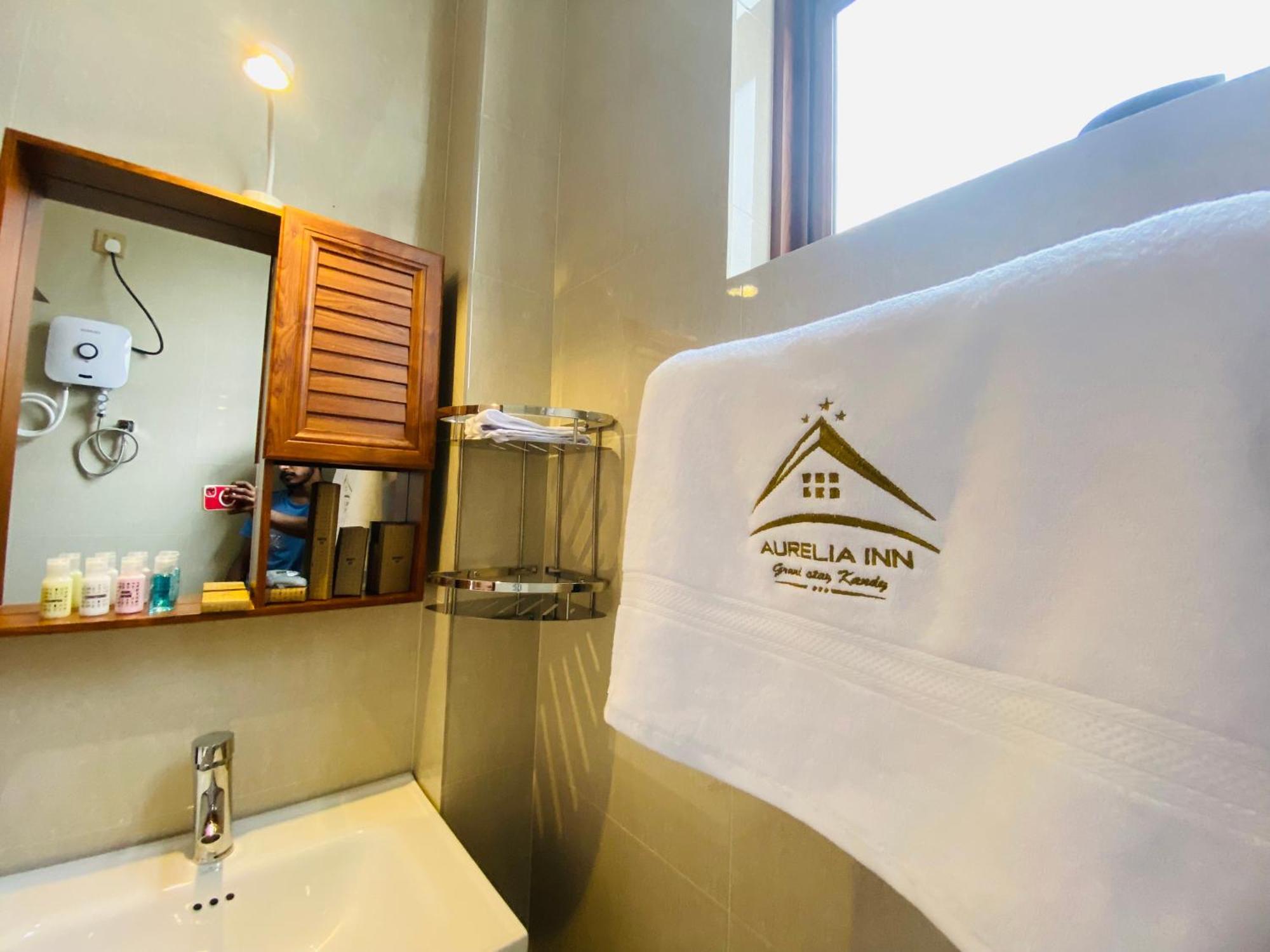 Aurelia Inn Kandy Zewnętrze zdjęcie